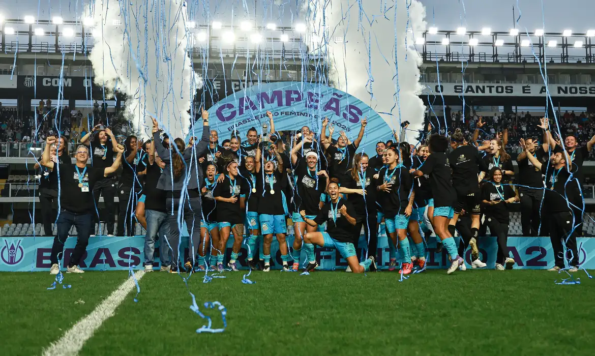 Santos busca empate com Botafogo e conquista Brasileirão Feminino A2
