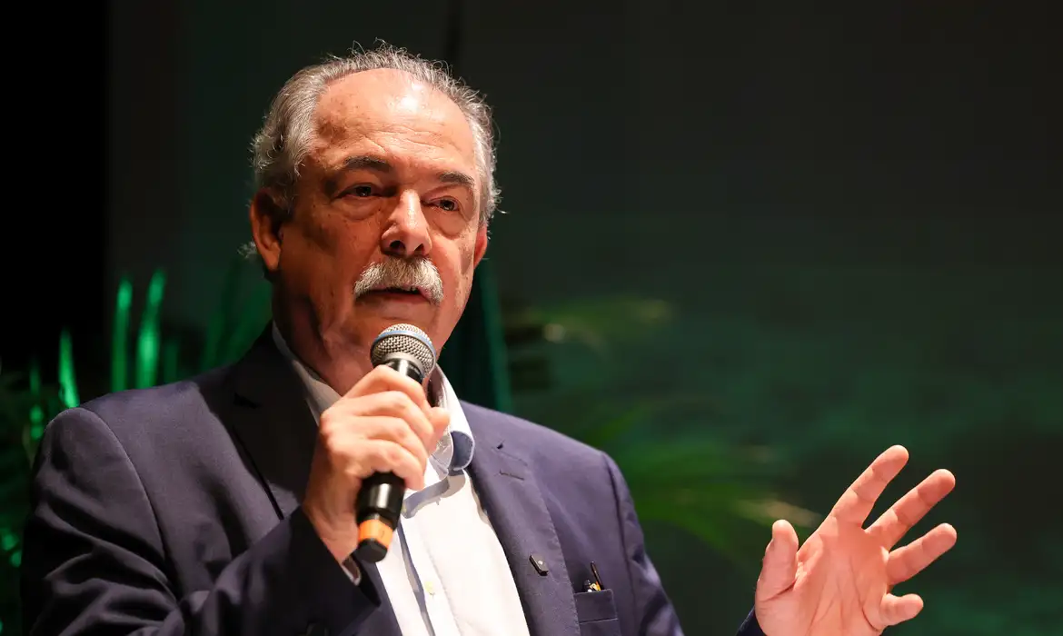 BNDES priorizará exportadores com perdas de mais de 5% do faturamento