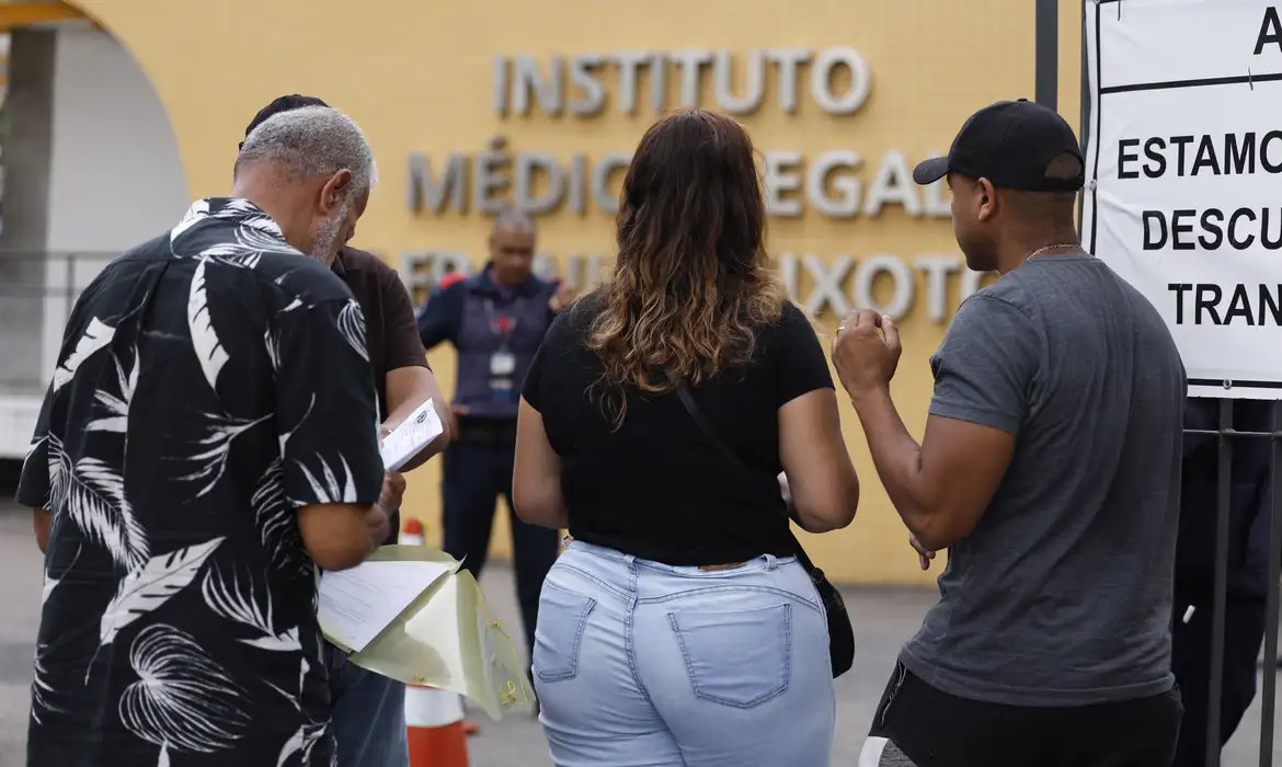 Lula envia ministros para reunião com Castro na tarde desta quarta