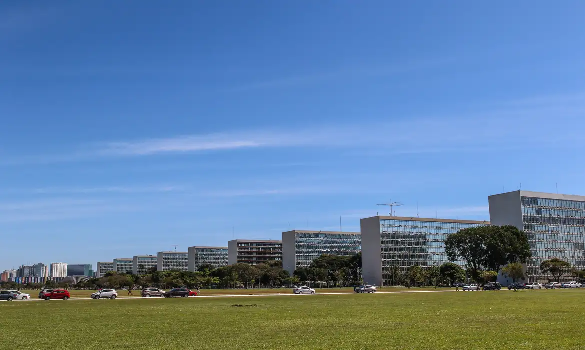 Governo libera R$ 501,4 milhões para Ministério das Cidades