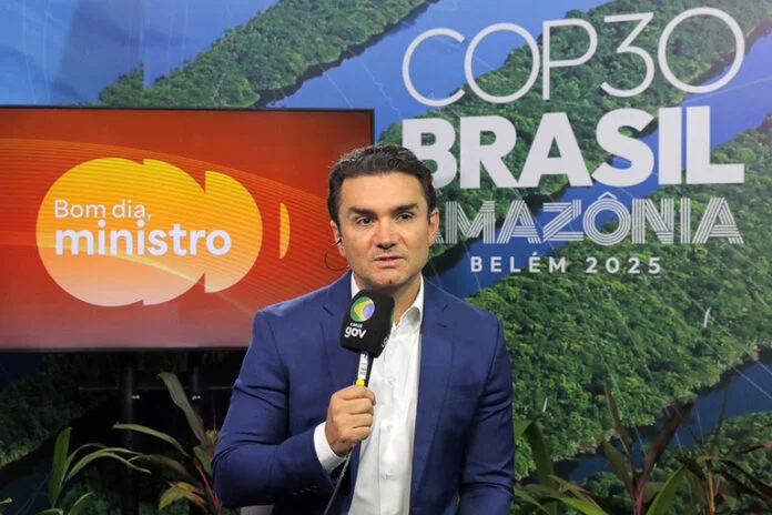 Meta de 10 milhões de turistas estrangeiros em 2028 pode ser alcançada em 2025, diz o Ministério do Turismo