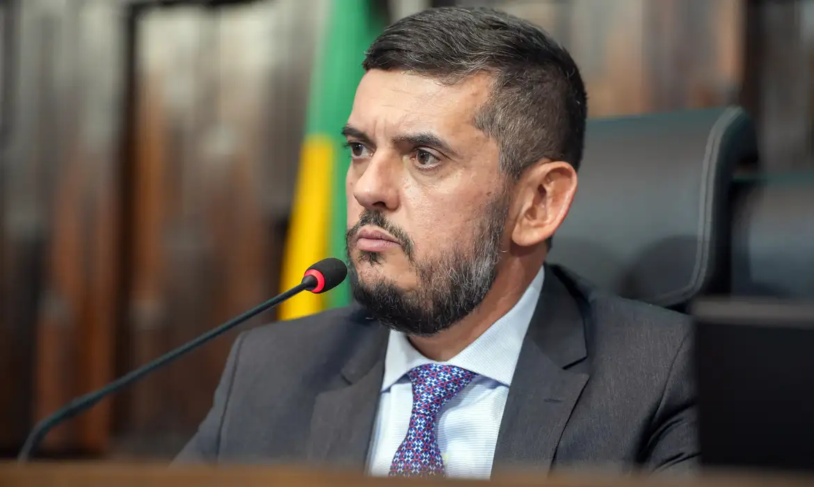 Deputado é preso no Rio pela PF que investiga vazamento de operação