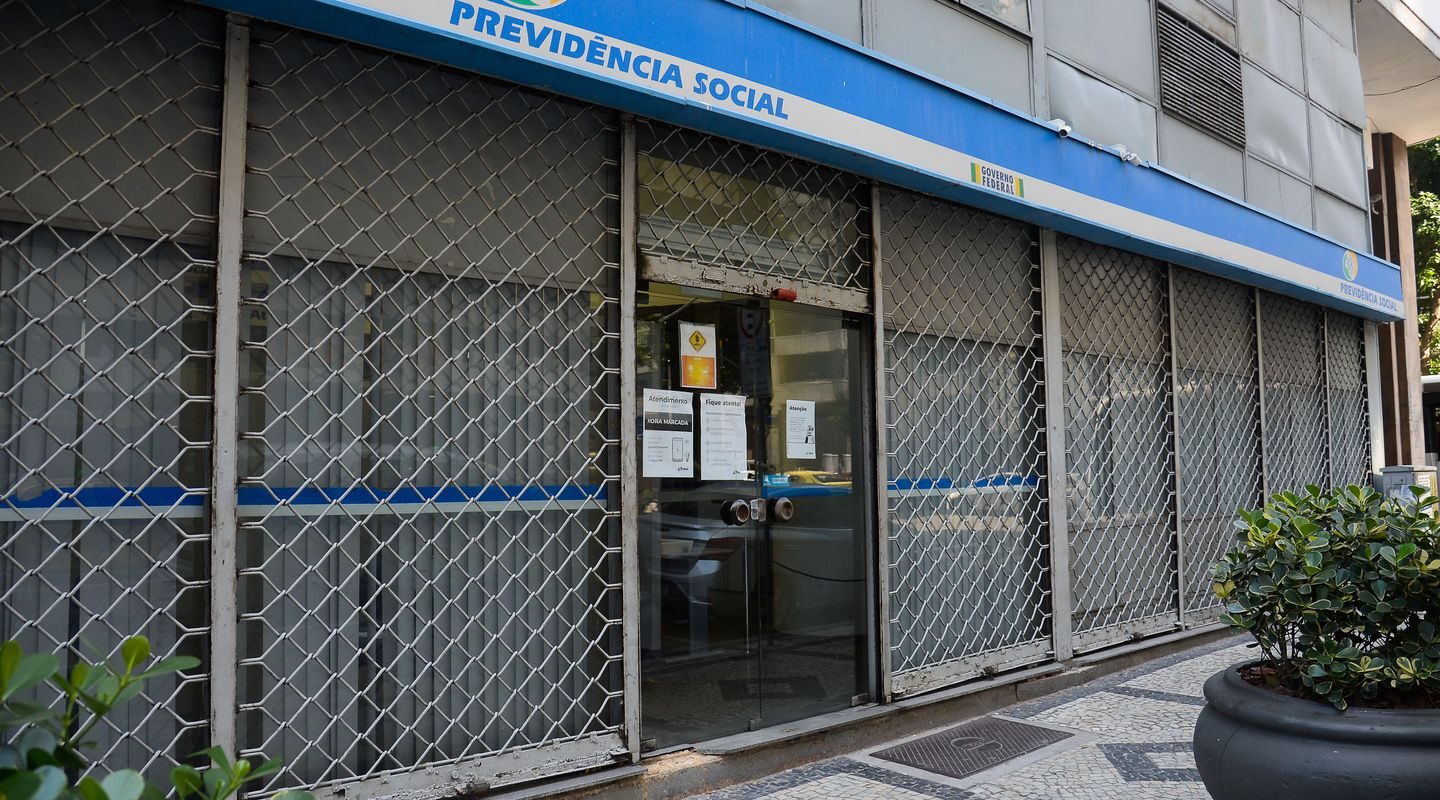 INSS nacionaliza fila e inicia análise de 105 mil benefícios