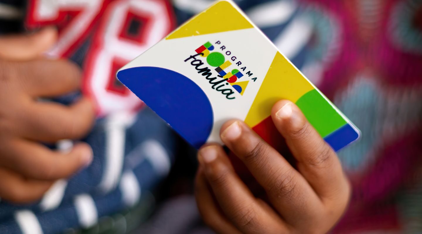 Caixa começa a pagar Bolsa Família de abril