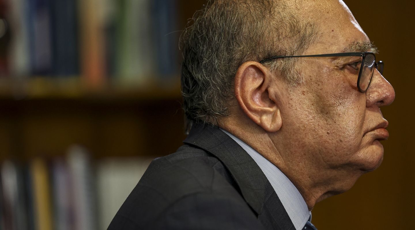 Mendes critica vazamentos e envio de Vorcaro para presídio federal