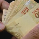 IR zero para quem ganha até R$ 5 mil vale a partir deste mês