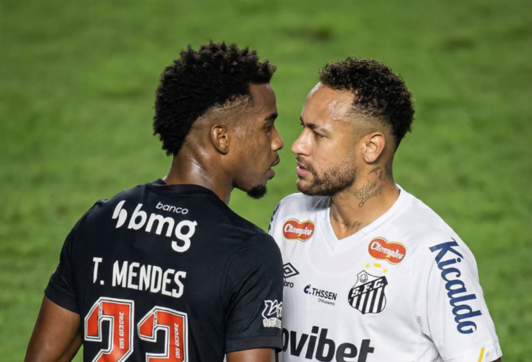 Neymar e Thiago Mendes protagonizam bate-boca em Santos x Vasco; entenda o que aconteceu