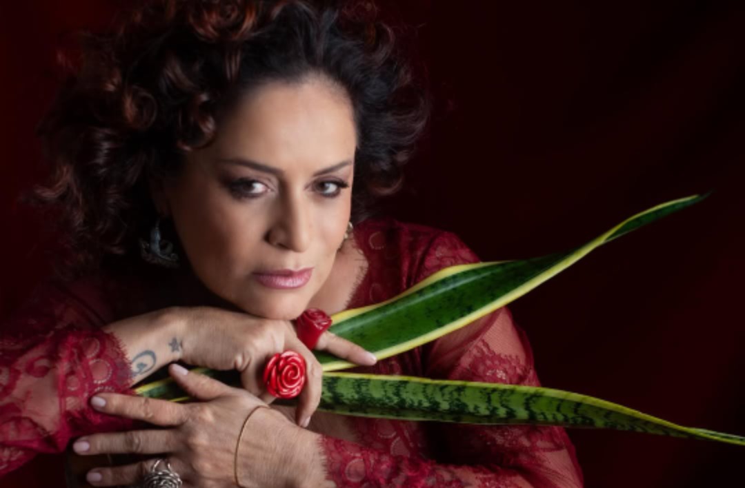Alba Mariah celebra 60 anos com show ‘Temporal’ no Theatro da Paz