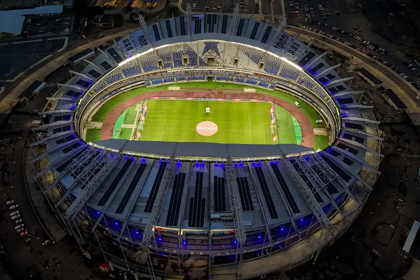 Estádio do Mangueirão completa 48 anos com visitas guiadas e iluminação especial