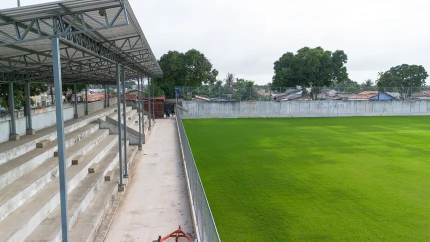 Governo do Pará avança na entrega do Estádio Municipal de Breu Branco com 90% das obras concluídas