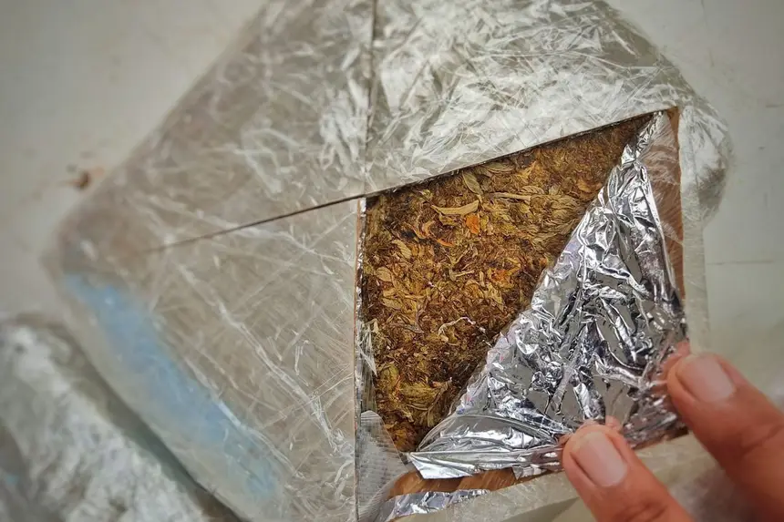 Polícia apreende mais de 44 kg de supermaconha em embarcação com destino a Belém