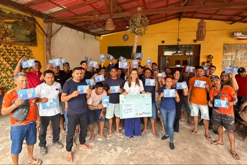 Moradores de Cotijuba recebem CNH gratuita em ação do Governo do Pará