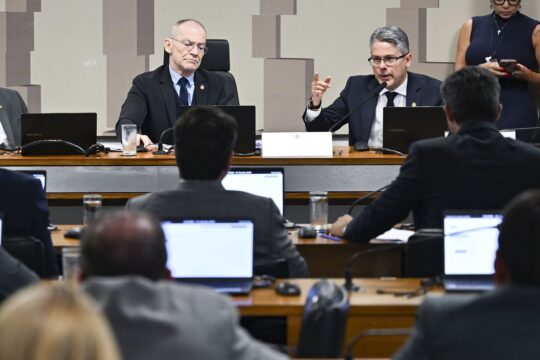CPI do Crime aprova pedido para investigar beneficiários do Banco Master