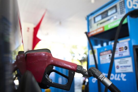 Federação de petroleiros atribui alta do diesel a aumentos abusivos