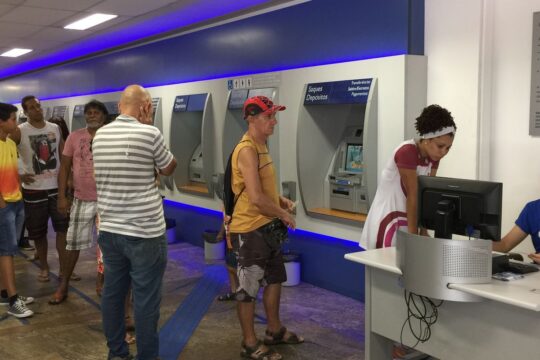 Feriado de Páscoa: bancos não abrirão na sexta-feira (3)