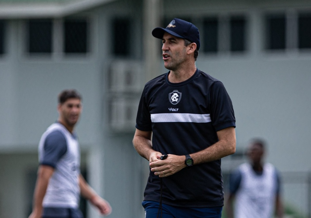 Remo terá mudanças para enfrentar o Flamengo no Maracanã; confira os relacionados