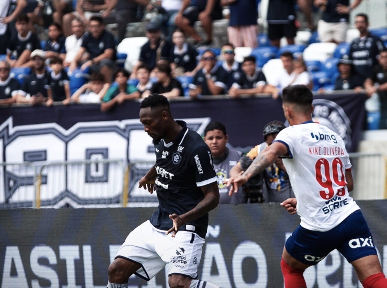 Remo vence Bahia de virada e conquista 1ª vitória no Brasileiro