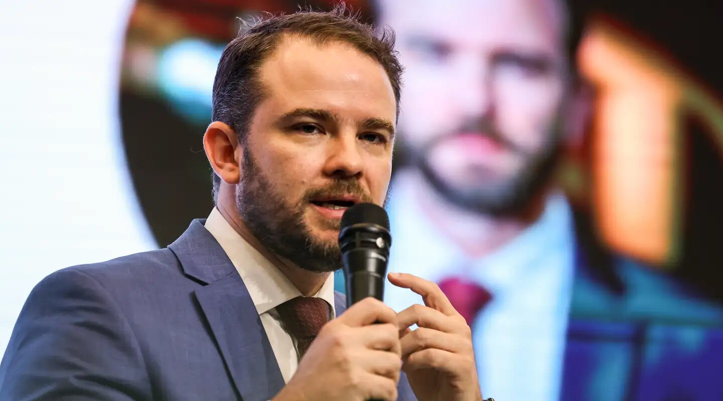Lula confirma Durigan na Fazenda, após saída de Haddad