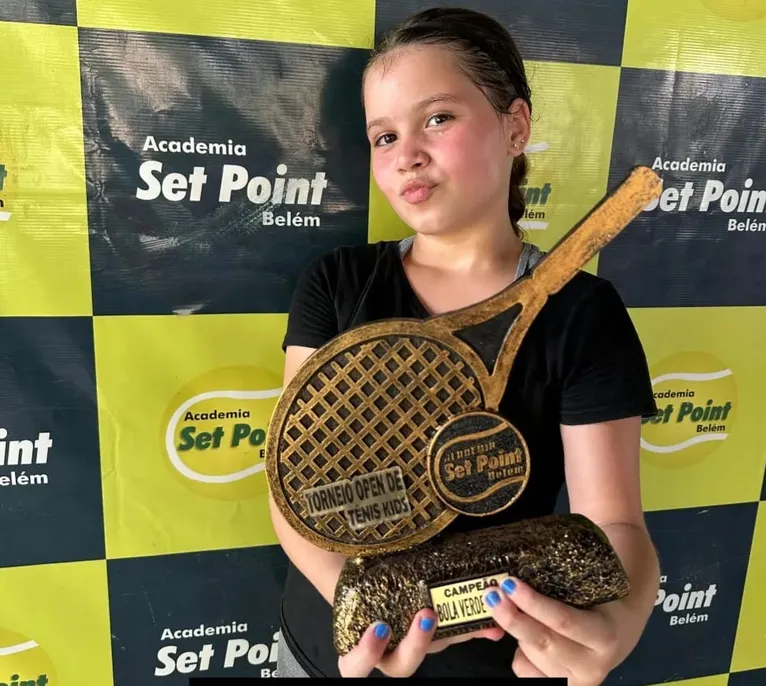 Jovem paraense vence torneio de tênis e mira ranking nacional