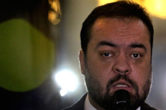 TSE retoma julgamento que pode cassar governador do Rio de Janeiro