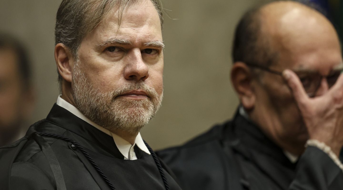 Toffoli toma posse no TSE e diz que Justiça não decide eleição