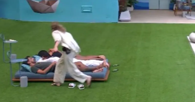 BBB 26: Ana Paula invade espaço de Cowboy e gera polêmica nas redes sociais