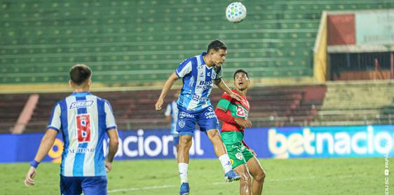 Com gol decisivo, Paysandu vence de virada e avança na Copa do Brasil