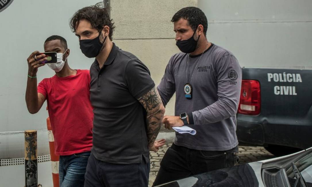 Julgamento do caso Henry Borel é adiado após saída da defesa de Jairinho