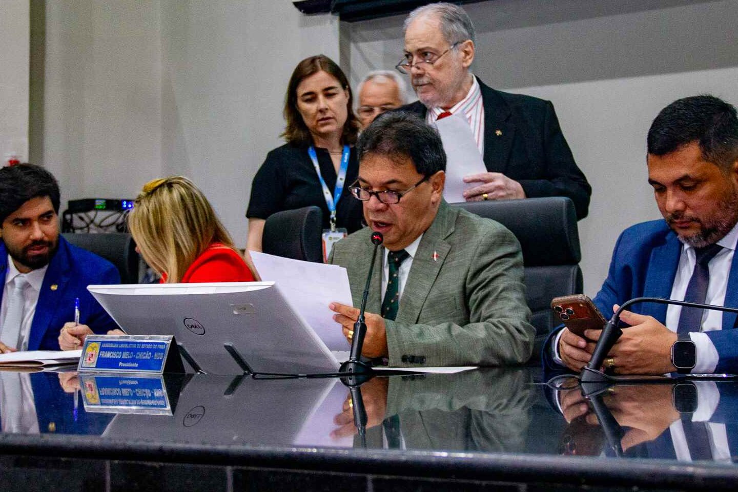 Alepa aprova educação indígena e reforma da previdência