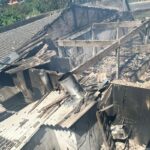 Avião de pequeno porte cai em Capão da Canoa sobre restaurante