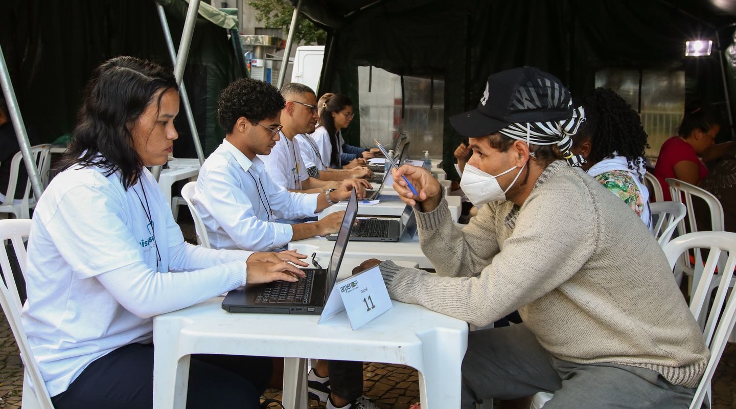 Cartórios de todo o Brasil fazem mutirão de registro civil esta semana