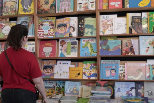 Começa a valer Plano Nacional do Livro e da Leitura 2026-2036