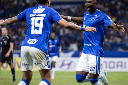 Cruzeiro mostra poder de decisão para superar Boca na Libertadores