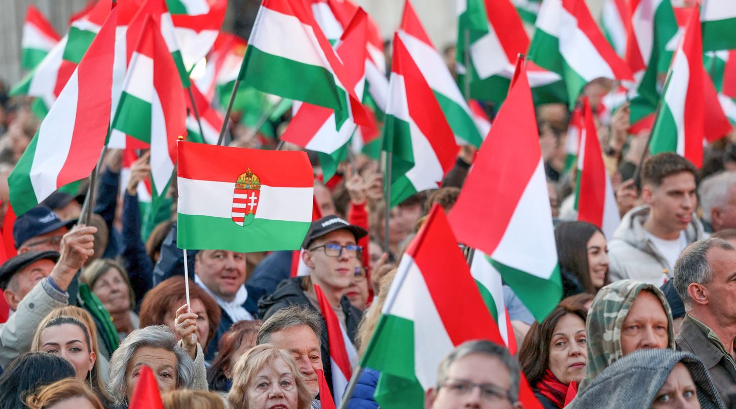 Hungria tem eleições neste domingo e Orbán pode deixar o poder