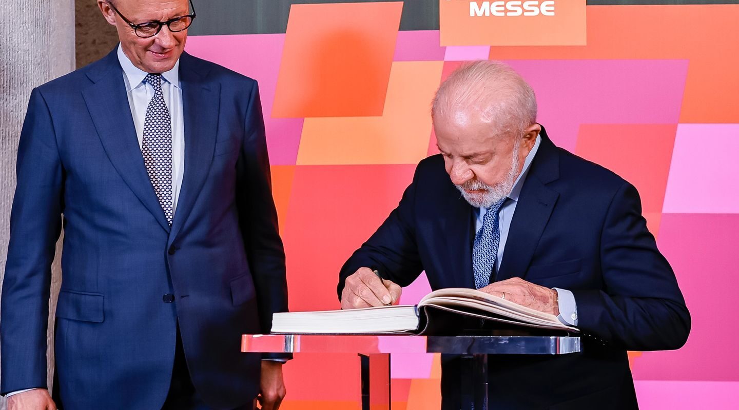 Na Alemanha, Lula defende parceria com Europa na descarbonização