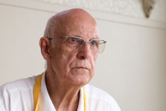 Na Mesa com Datena recebe padre Júlio Lancellotti nesta terça-feira