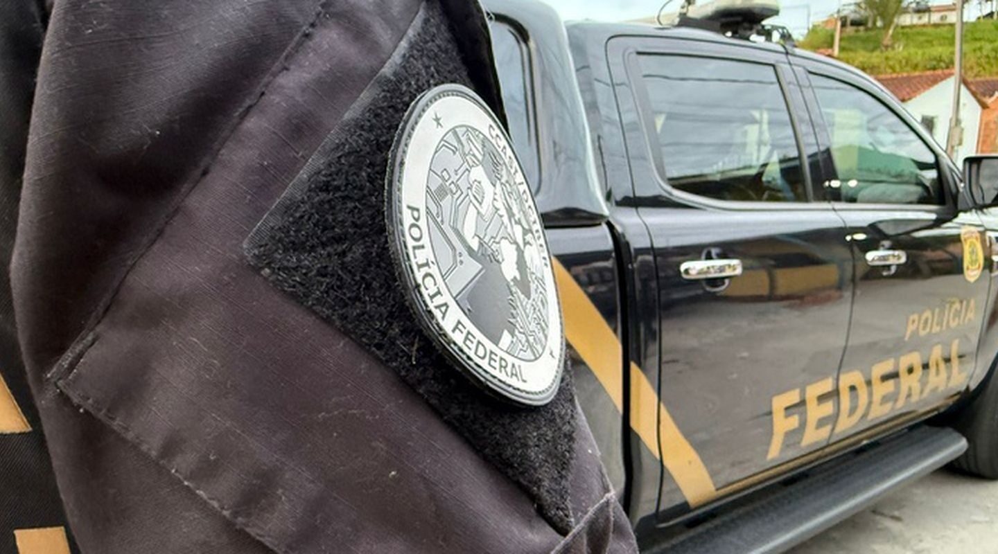 Operação da PF combate núcleo financeiro do Comando Vermelho