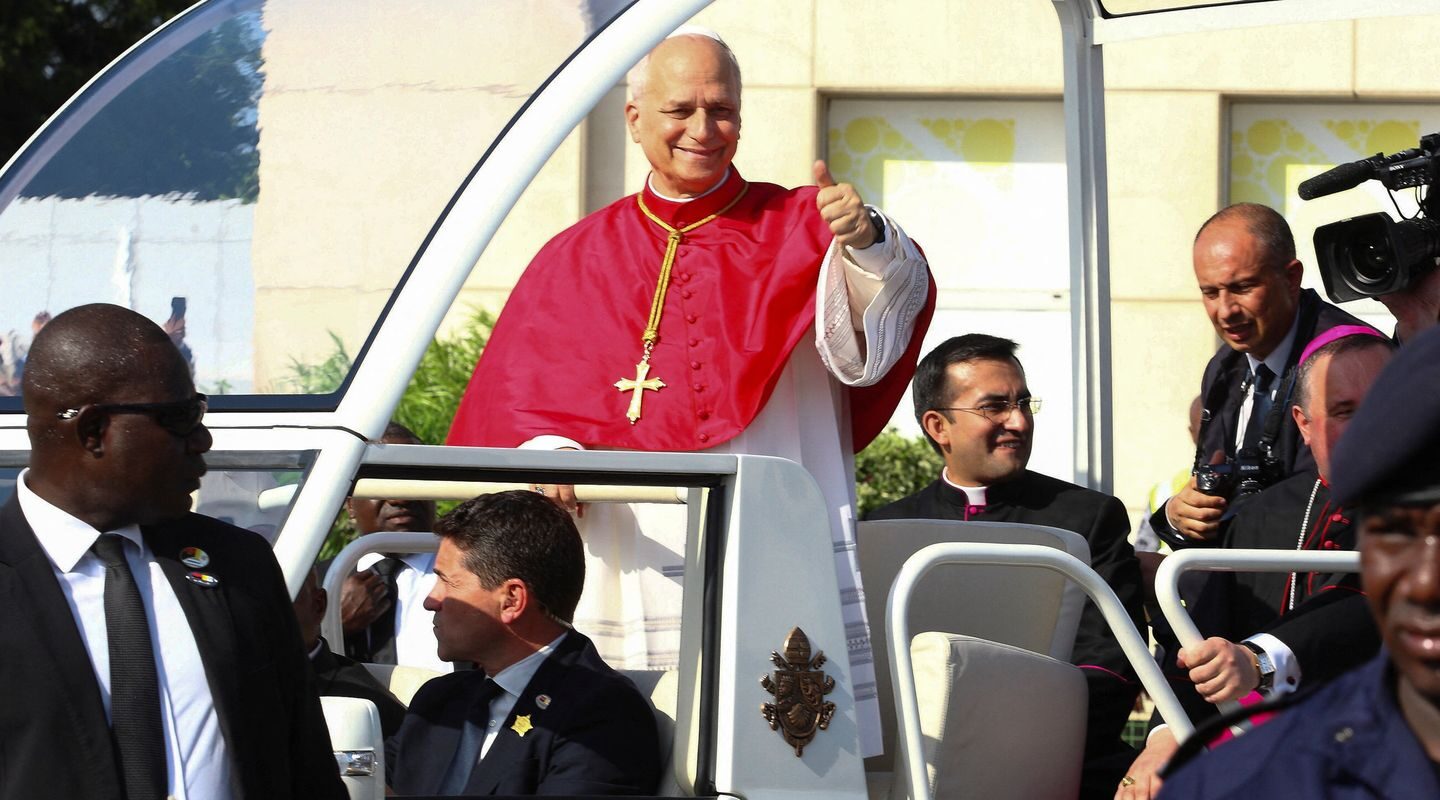 Papa: estou na África para encorajar católicos, não debater com Trump
