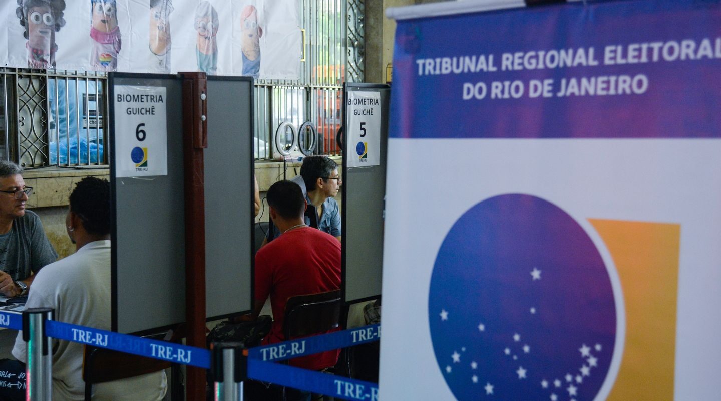 TRE-RJ amplia horário de atendimento em postos do estado