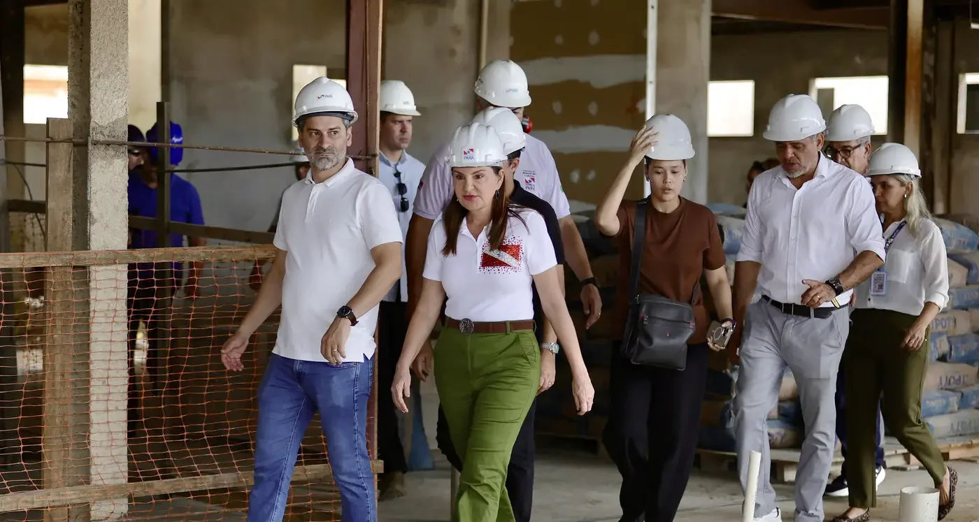 Governadora Hana Ghassan vistoria obras da maior Policlínica com Natea do Pará