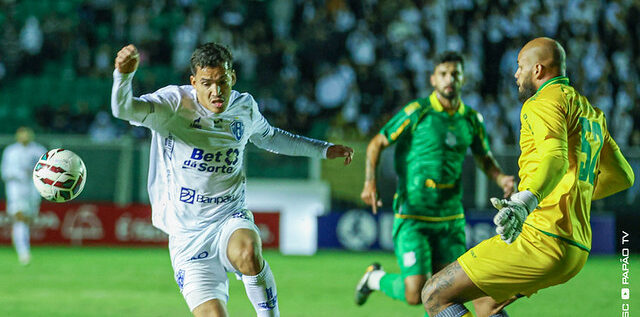 Paysandu sofre virada do Figueirense e perde posições na Série C