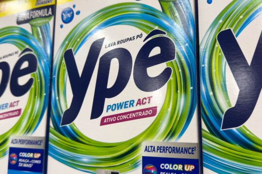 Anvisa suspende venda e proíbe uso de produtos Ypê