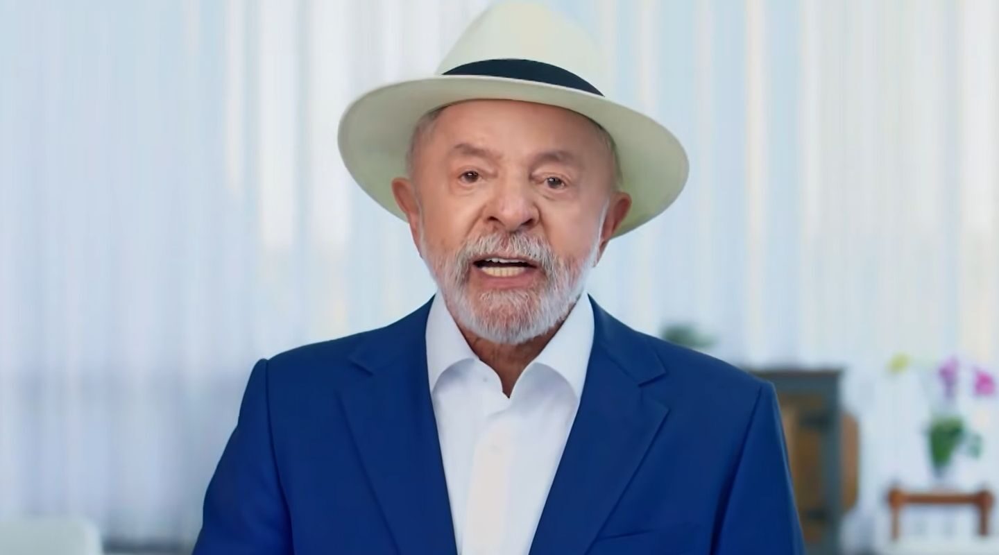 “É um caso de polícia”, diz Lula sobre relação entre Flávio e Vorcaro