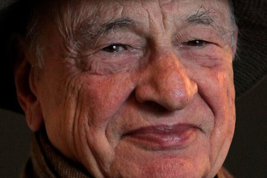 Edgar Morin, filósofo francês, morre aos 104 anos de idade
