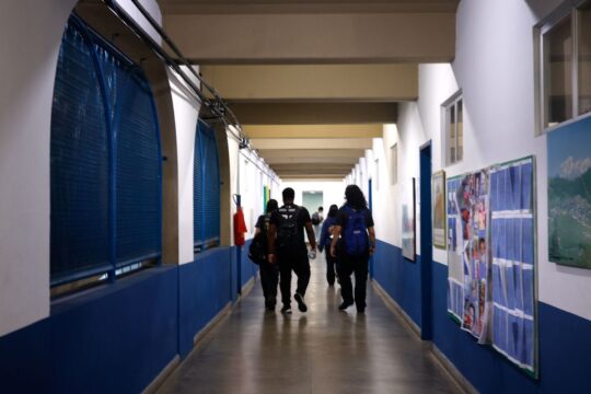 Enfrentamento à violência é desafio para 71,7% dos gestores de escolas