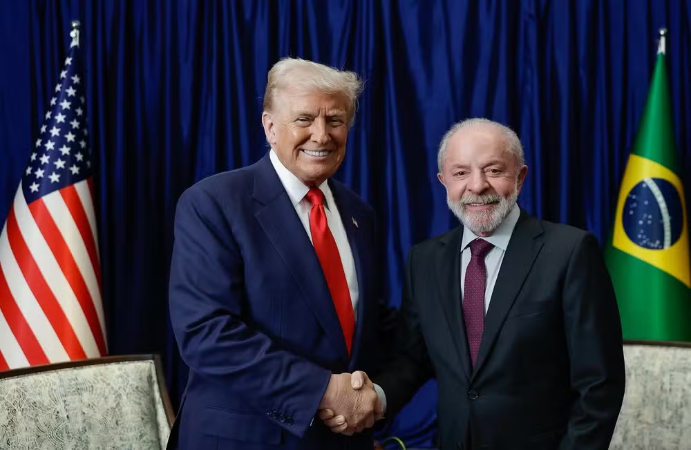 Lula publica fotos de encontro privado com Trump na Casa Branca