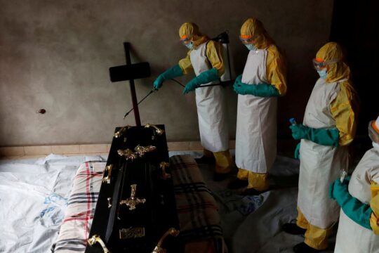 OMS: continente africano tem 139 mortes suspeitas em surtos de ebola
