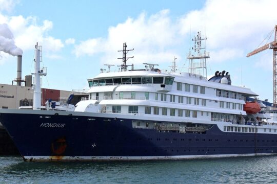 Operadora de turismo confirma situação médica grave em cruzeiro