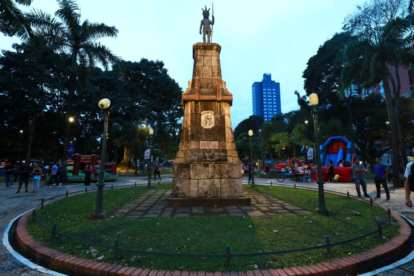 Praça Brasil passará por revitalização e ganhará novo parque urbano em Belém