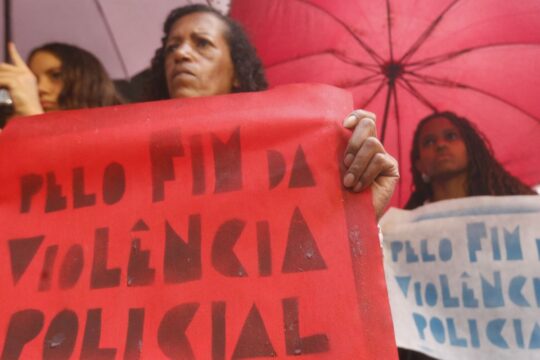 Organizações lançam documento sobre chacinas da Favela Nova Brasília
